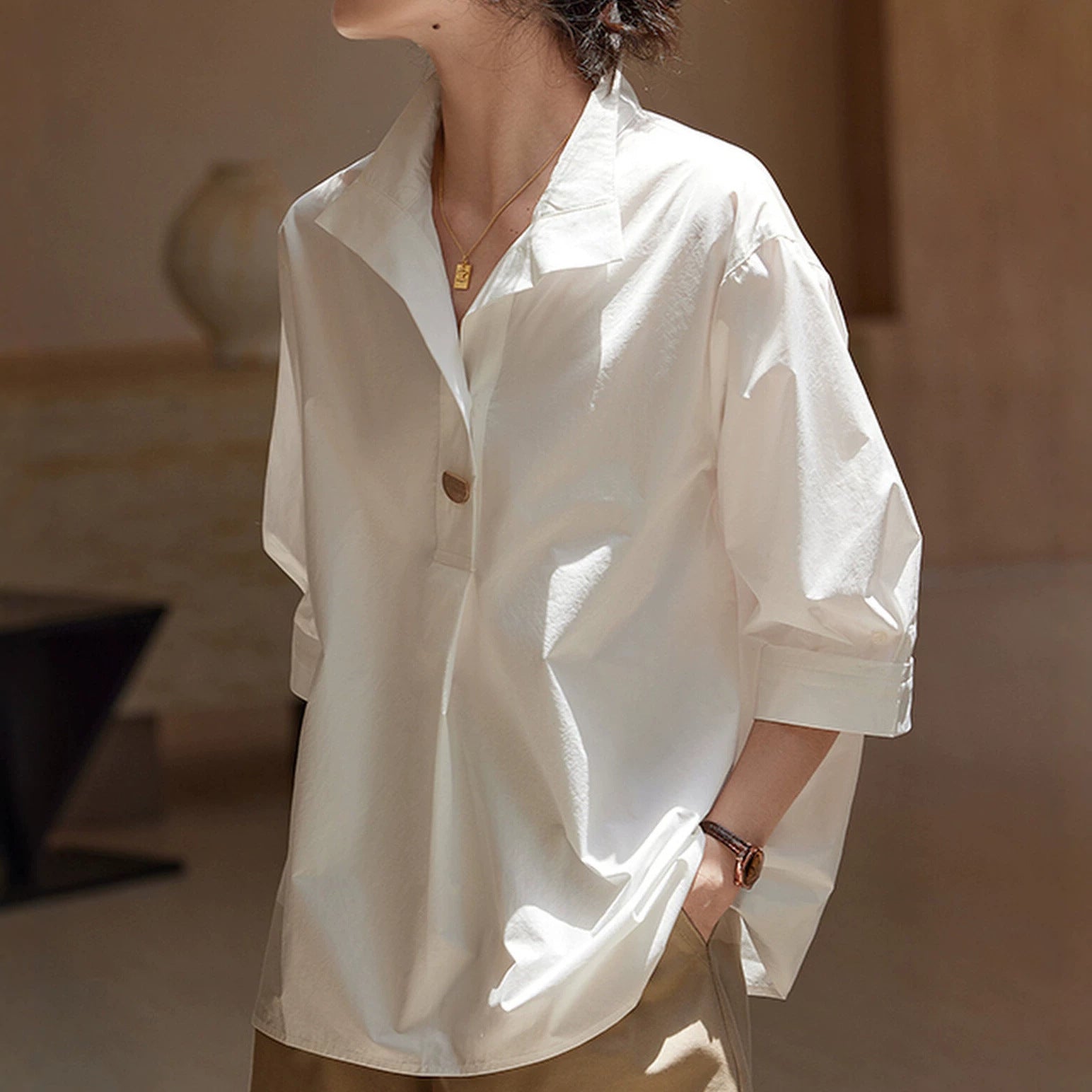 Women's elegant and airy blouse with modern cut Drune