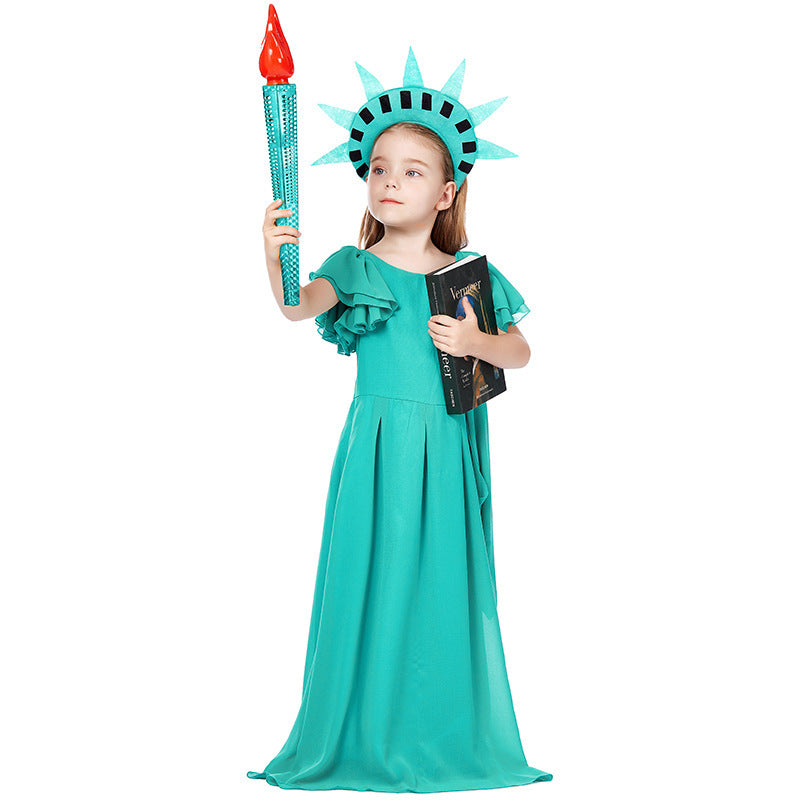 Girl costume as Statue of Liberty with elegant dress and accessories Chichicherry