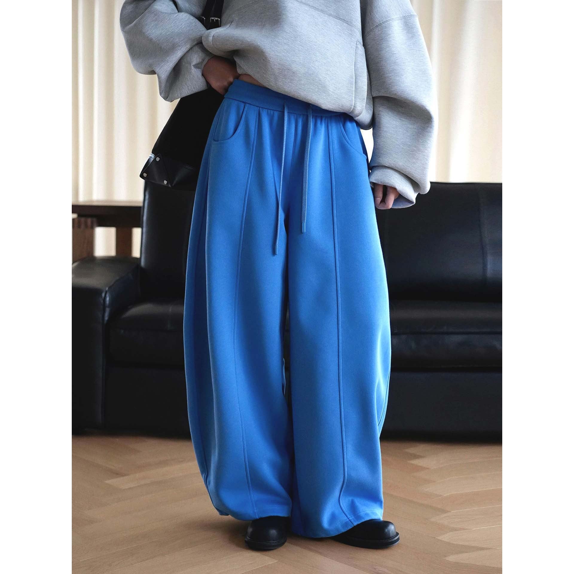 Women's Wide Sweatpants with High Waist and Central Crease Chichicherry