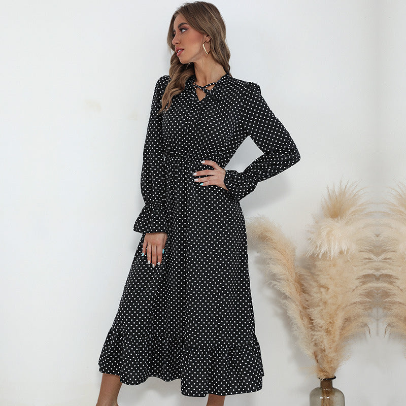 Women's maxi dress with polka dot print, gathered waist, bow collar and ruffled hem Chichicherry