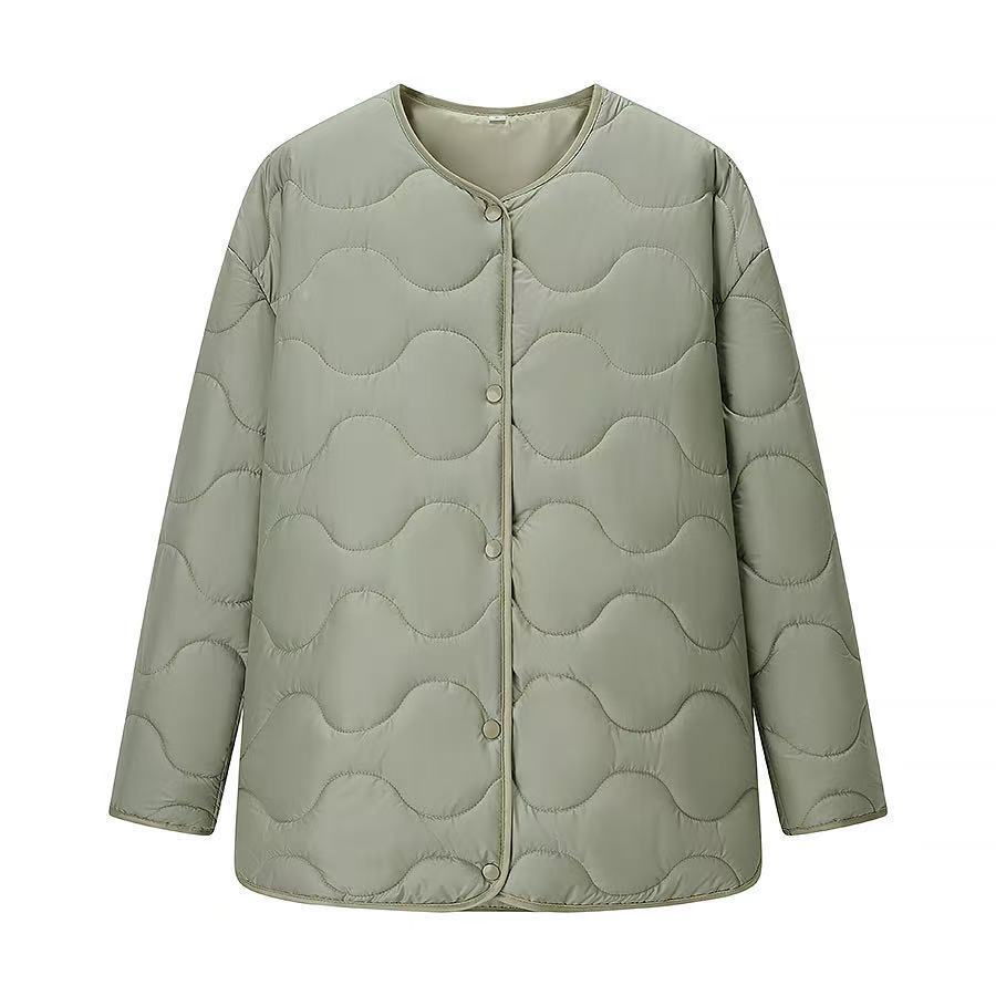 Women's Oversize Quilted Jacket without Collar with Snap Button Closure and Rounded Hem Chichicherry