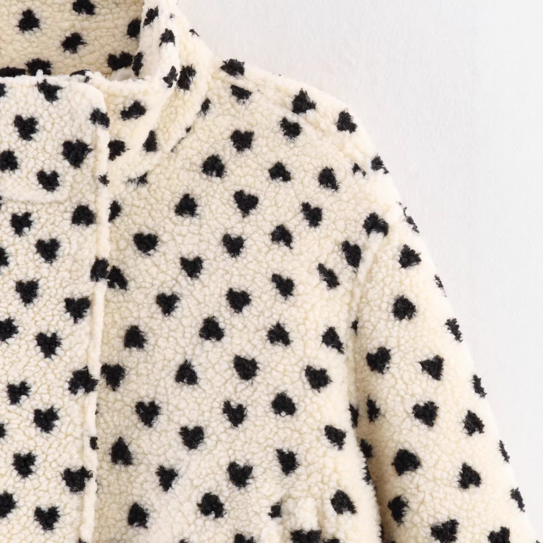Women's Lined Teddy Jacket with Heart All-Over, Stand Collar and Drawstring Chichicherry