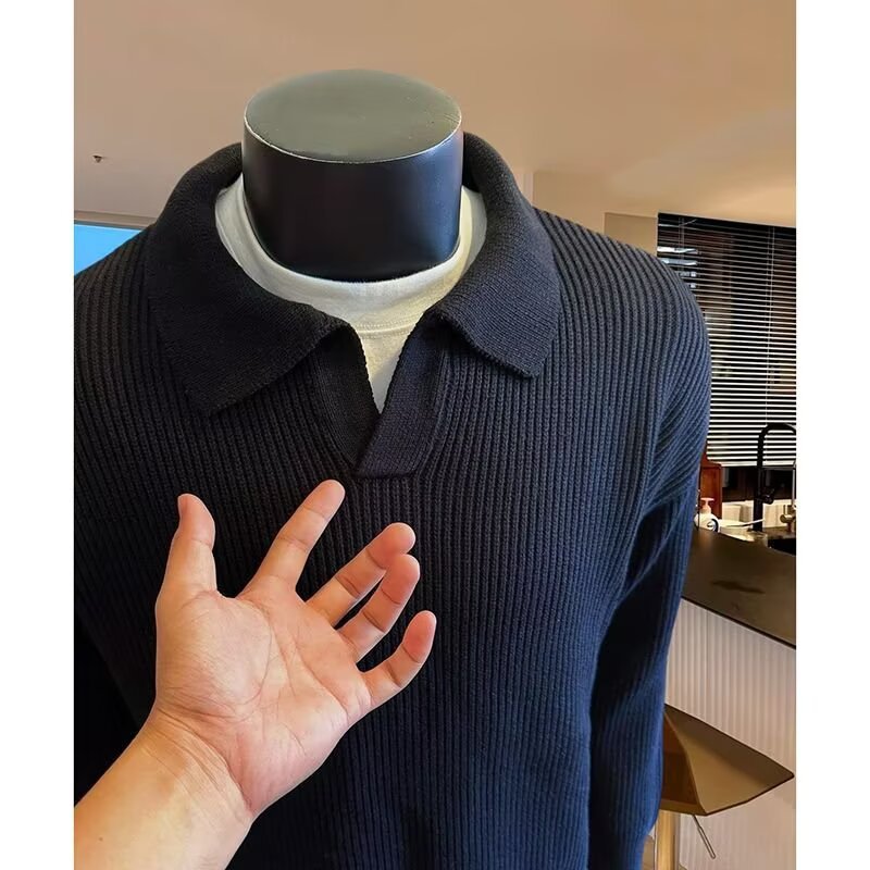 Men's Structured Knit Sweater with Polo Collar and V-Slit Chichicherry