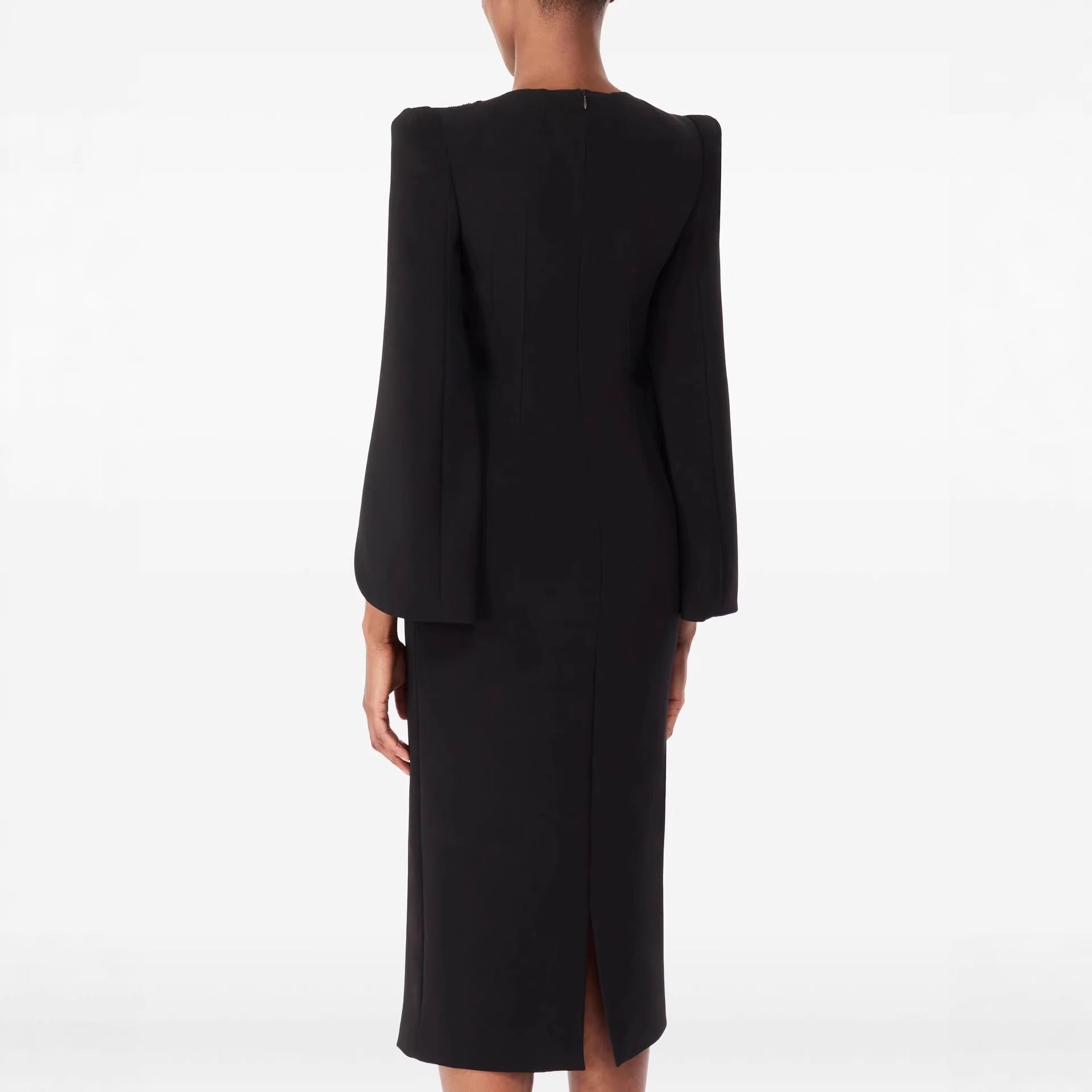 Women's Slim Evening Dress with Cape Sleeves and Tailored Cut Chichicherry