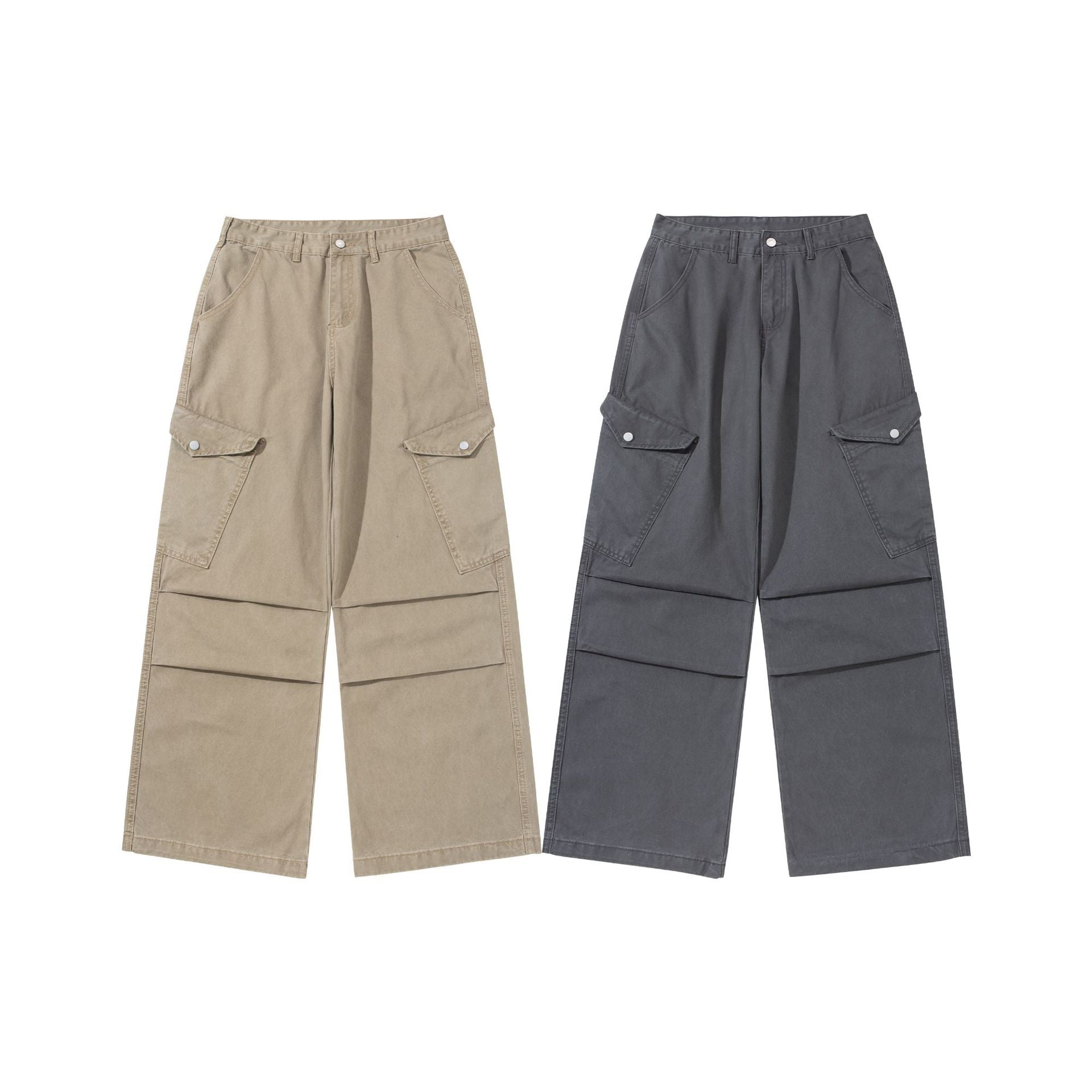 Women's wide cargo pants made of cotton twill with a high waist and patch flap pockets.
