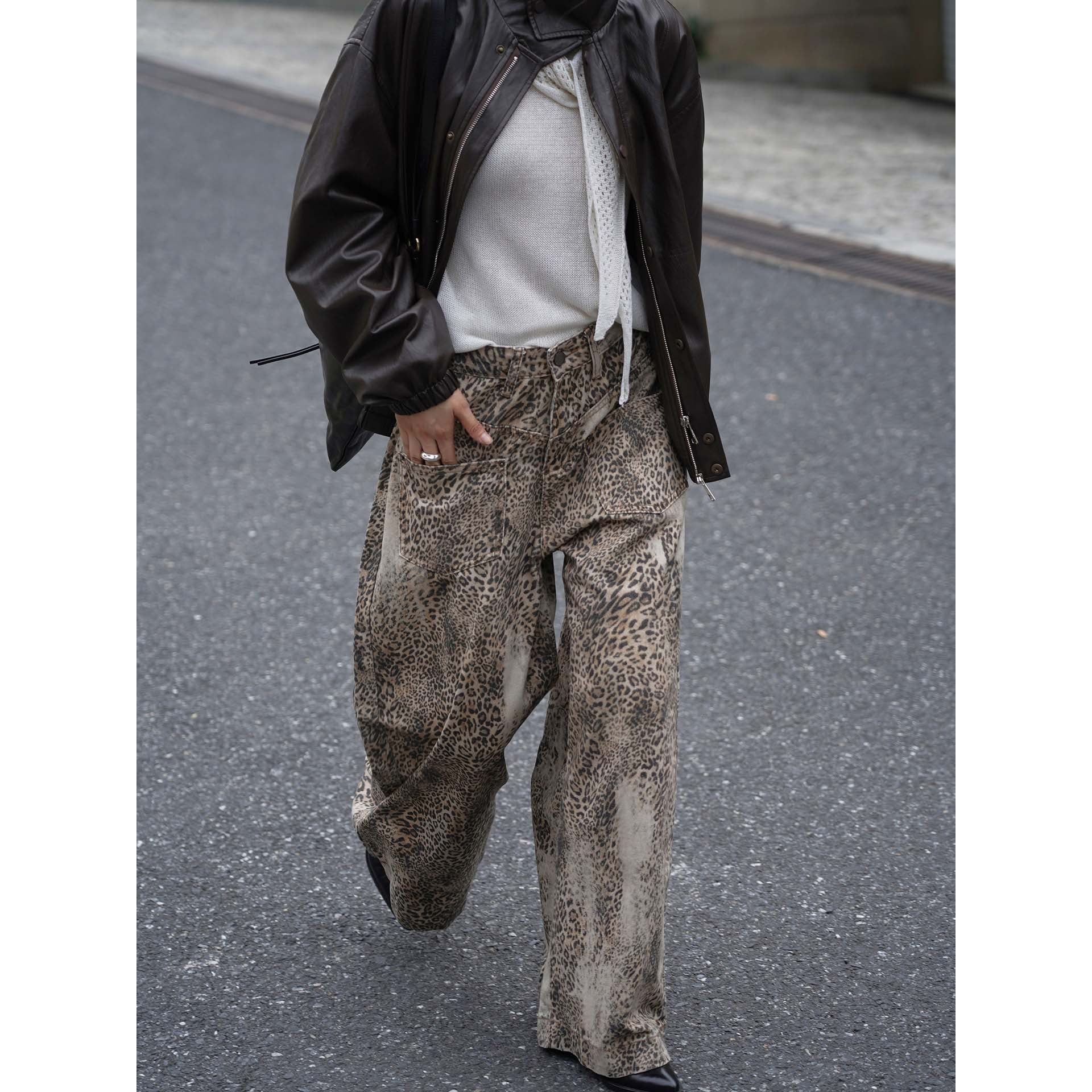 Women’s Palazzo Pants with Leopard Print, High Waist and Large Patch Pockets Chichicherry