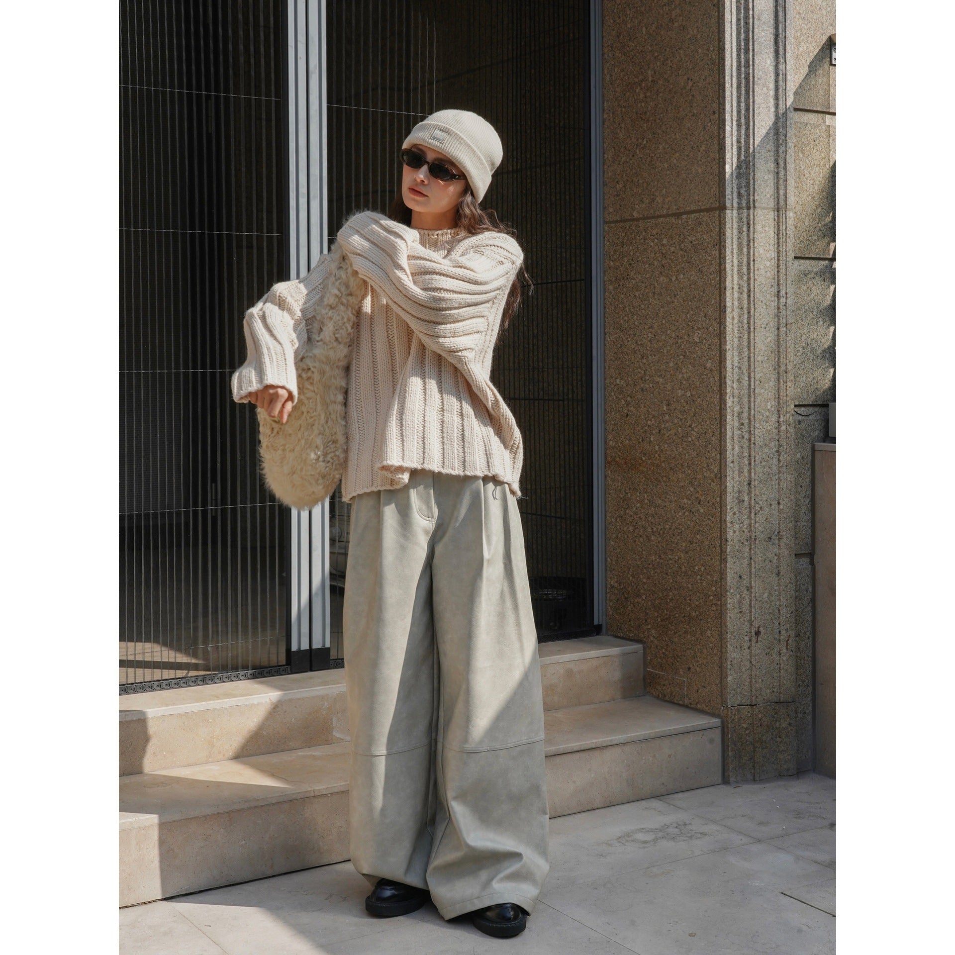 Women Voluminous Chunky Ribbed Sweater with Boxy Silhouette Chichicherry