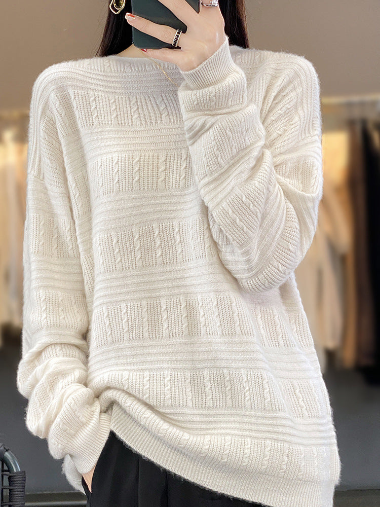 Women Oversized Fine Knit Sweater with Structural Blocks, Mohair Look and Round Neck Chichicherry