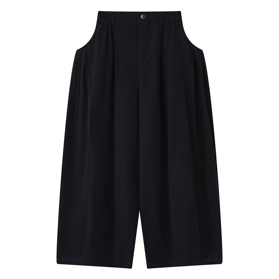 Women's voluminous culotte pants in balloon cut with elastic comfort waistband and patch side pockets Chichicherry