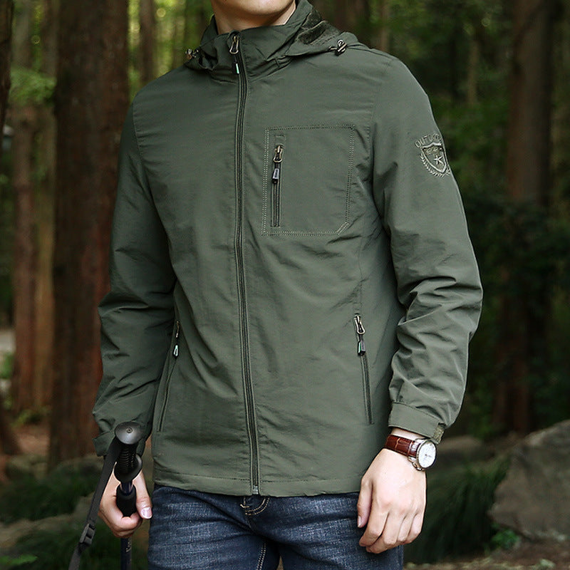 Men's Lightweight Outdoor Field Jacket with Hood, Water-Repellent Shell and Zipper Pockets Chichicherry