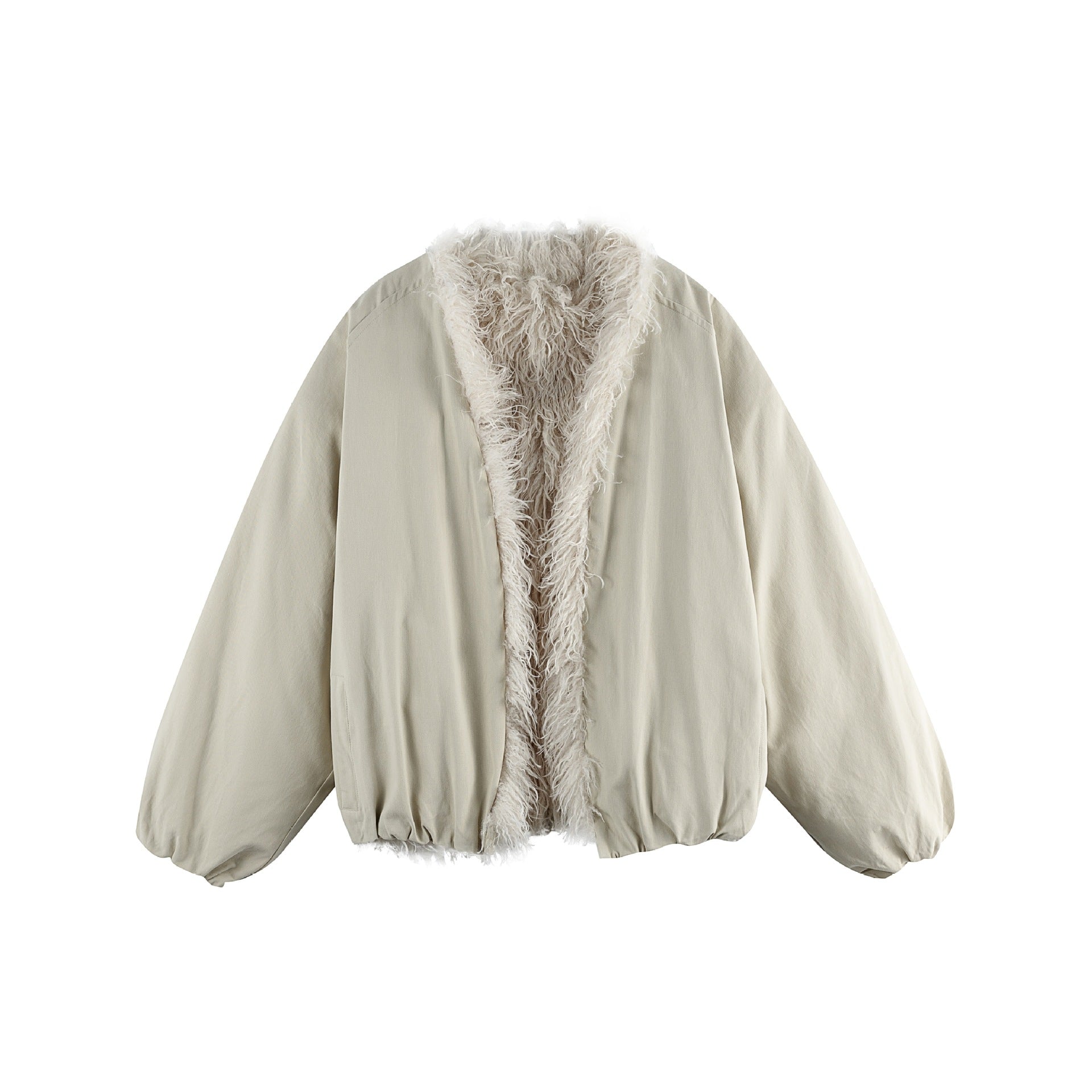Women's short jacket in oversized cut with voluminous teddy lining and elastic hem