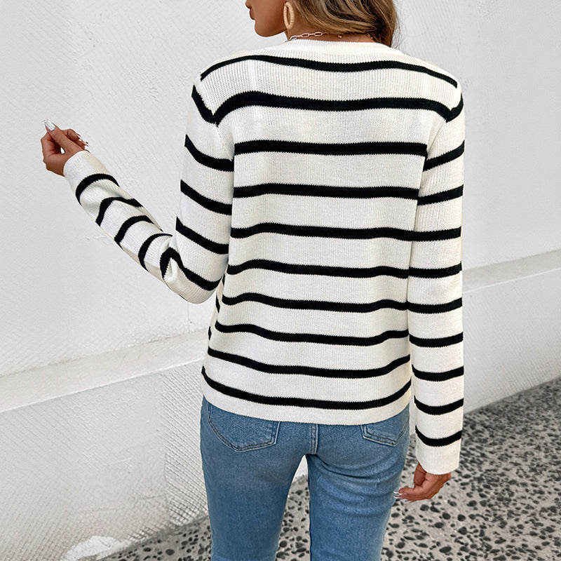 Women's fine-knit cardigan with maritime stripes, golden decorative buttons, and a slim silhouette Chichicherry