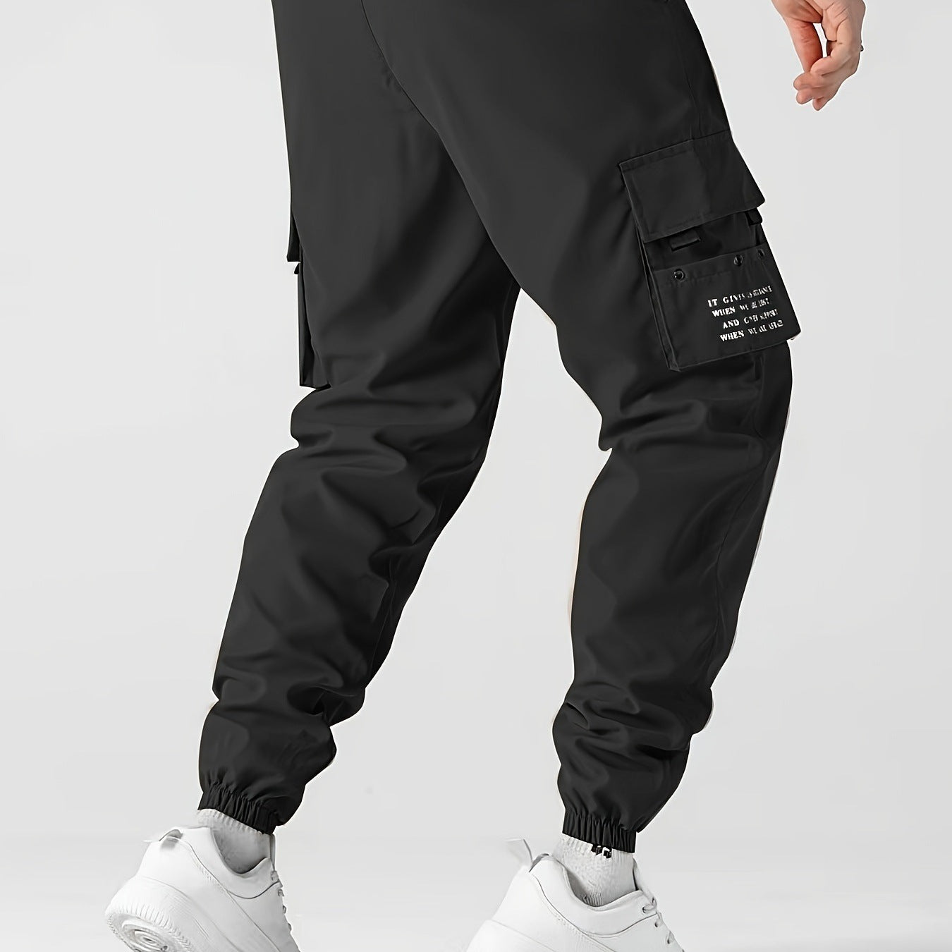 Men's Tapered Cargo Jogging Pants with Elastic Waistband, Multiple Pockets & Cuffs Chichicherry