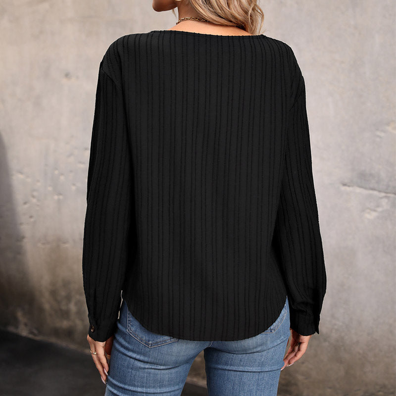 Women's ribbed top with asymmetrical button placket and contrasting V-insert Chichicherry