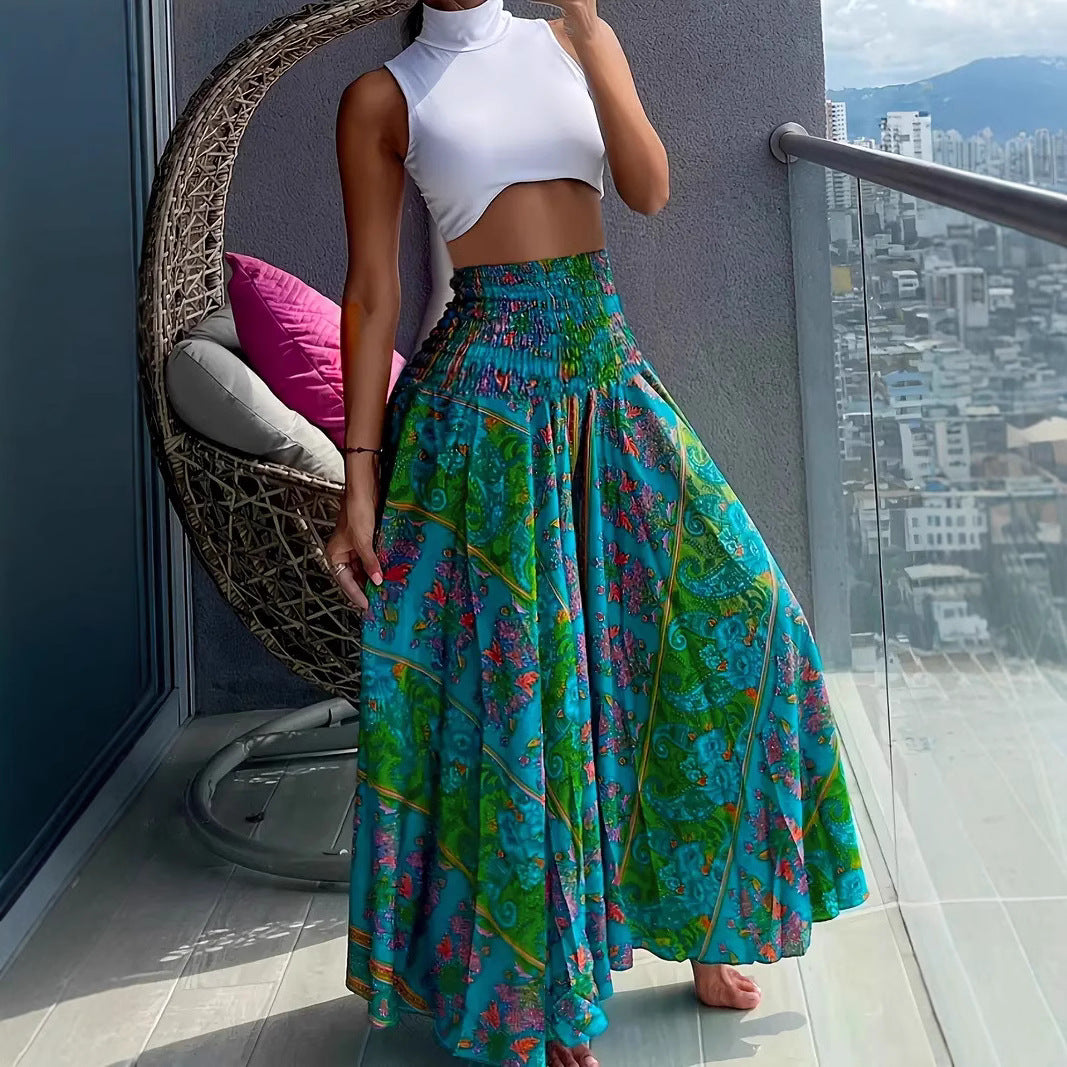 Women's maxi skirt with high smocked waistband and floral paisley look Chichicherry