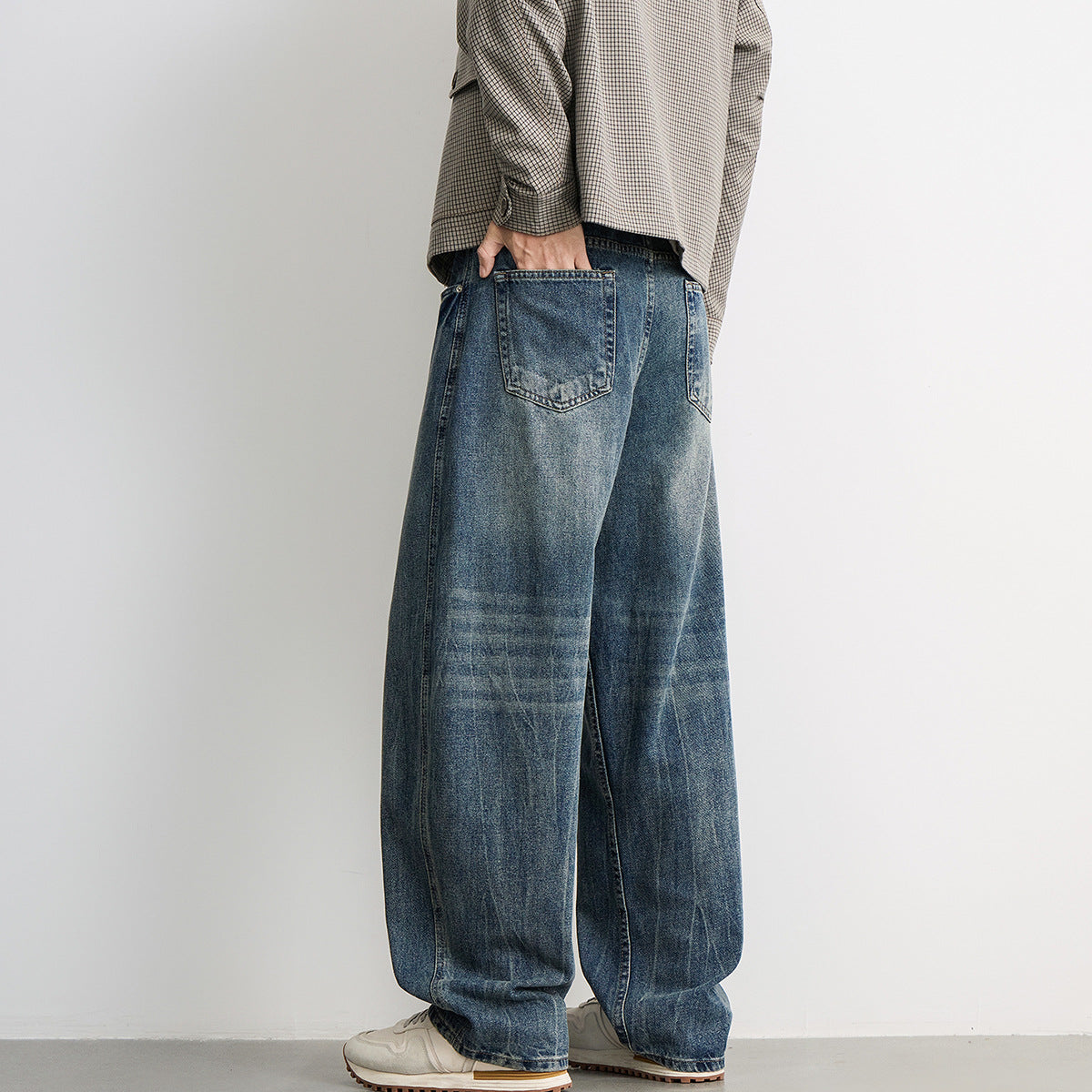 Men's wide balloon jeans with extra wide legs, low crotch, and authentic used wash Chichicherry