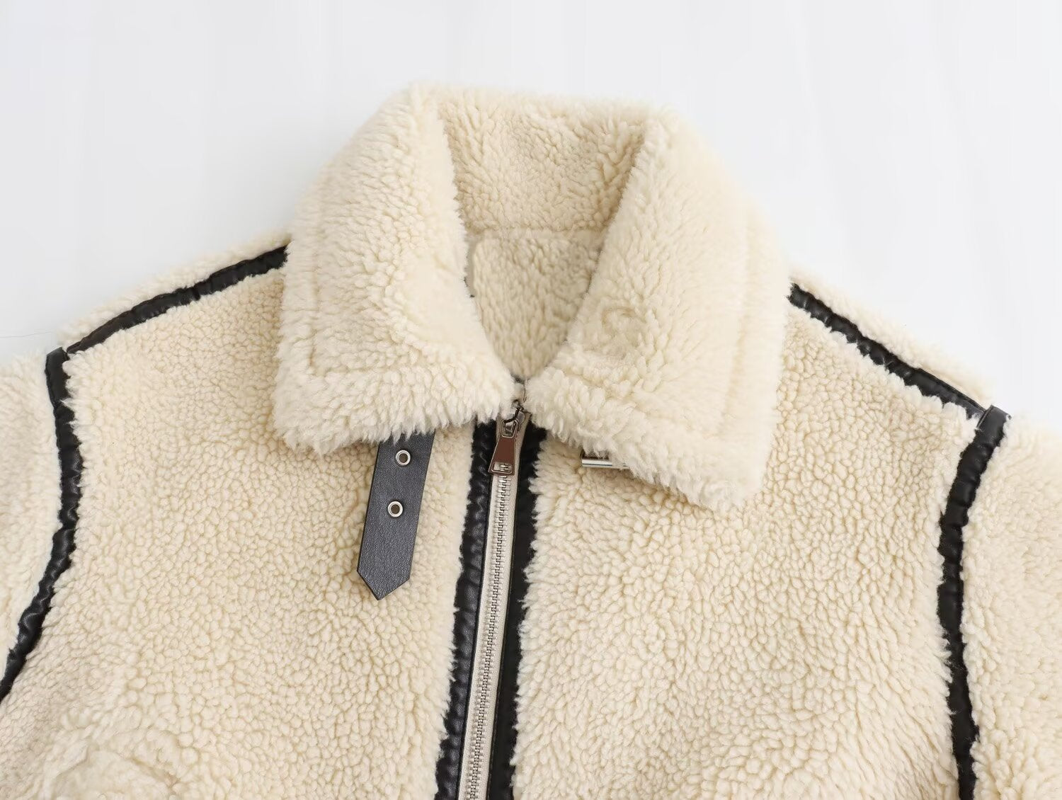 Women's Oversized Teddy Jacket in Aviator Style with Faux Leather Piping, Stand Collar and Zipper Chichicherry