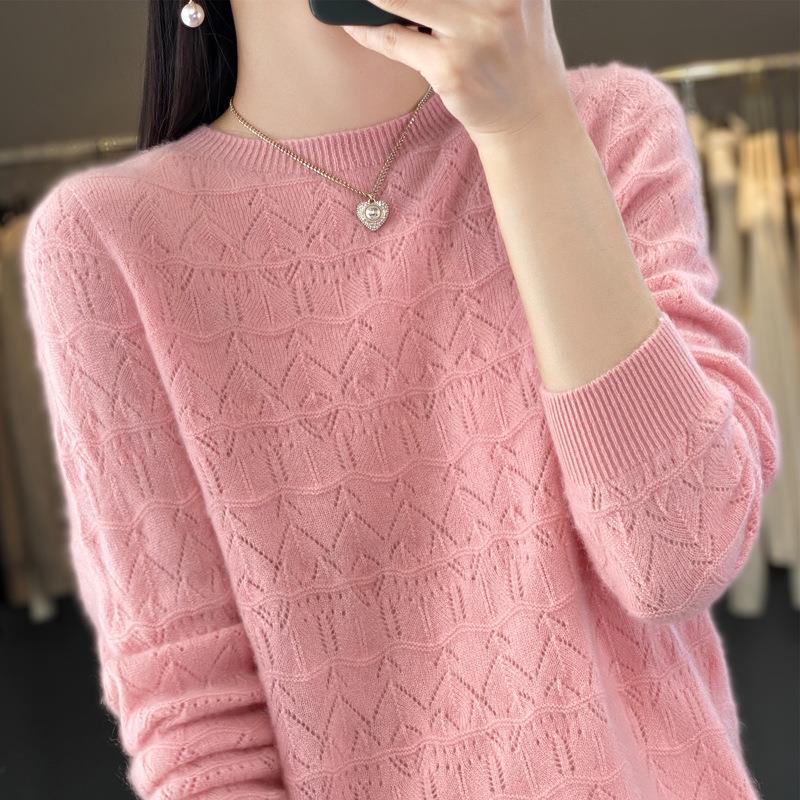 Ladies Cozy Fine Knit Sweater with Eyelet Diamond Pattern and Loose Fit Chichicherry