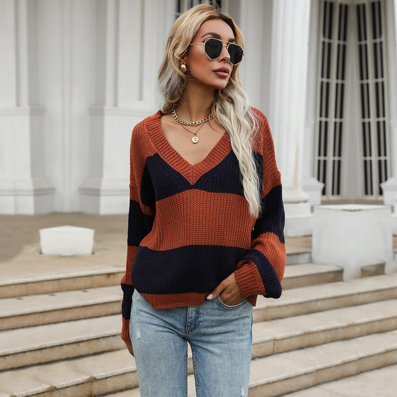 Women's Striped Oversize V-Neck Sweater in Chunky Knit Chichicherry