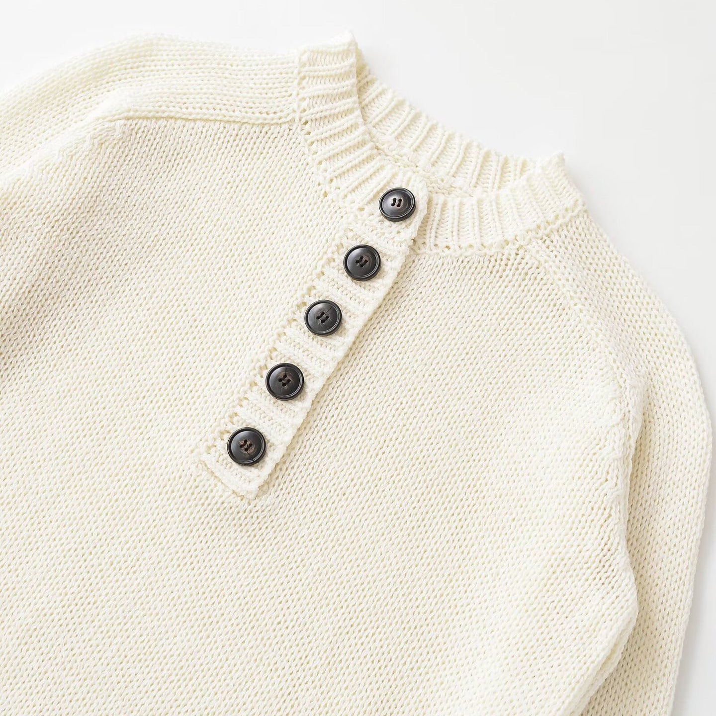 Women's chunky knit Henley sweater with wooden buttons and ribbed cuffs Chichicherry