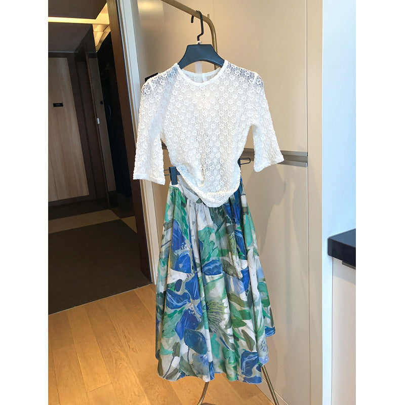 Ladies Elegant and Airy Blouse Combination with Maxi Skirt Drune