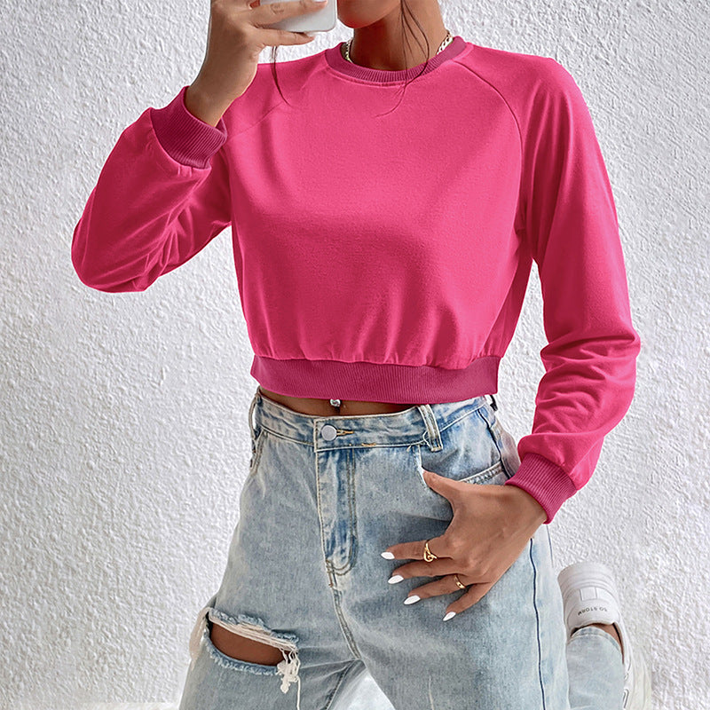 Women's Cropped Sweatshirt made of cotton blend with raglan sleeves Chichicherry