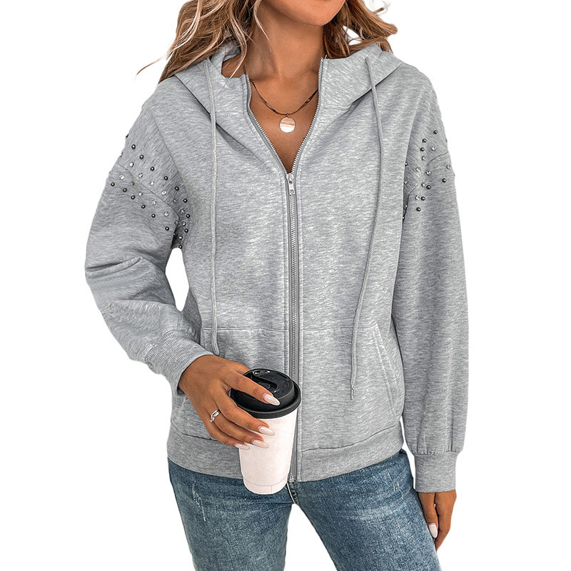 Women's zip-up hoodie with pearl detail on the sleeves Chichicherry