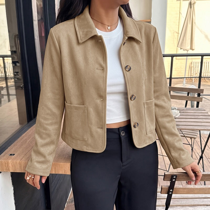 Women's short jacket made of suede look with shirt collar and patch pockets Chichicherry