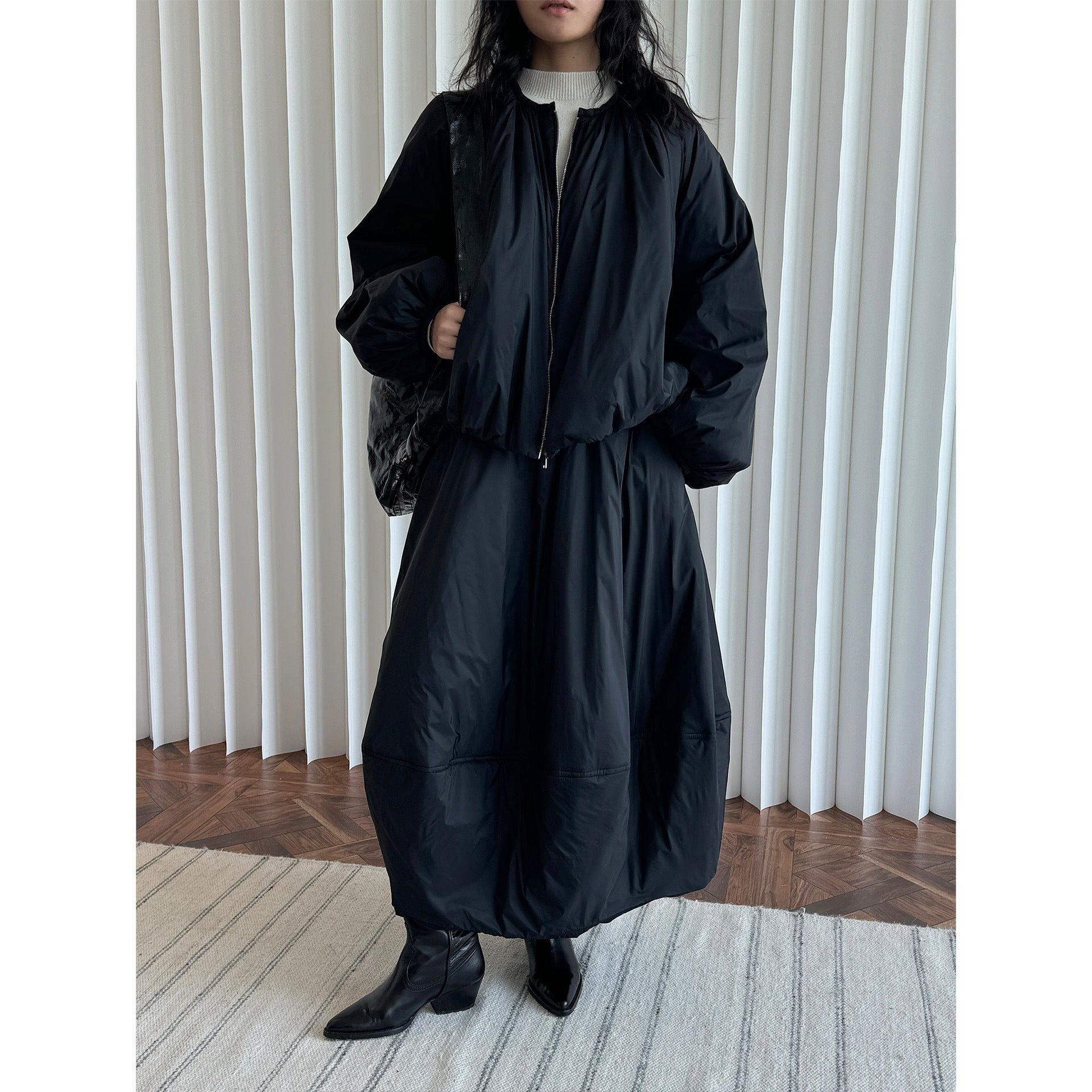 Women's Voluminous Bomber Jacket in Cape Style with Balloon Sleeves and Drawstring Chichicherry