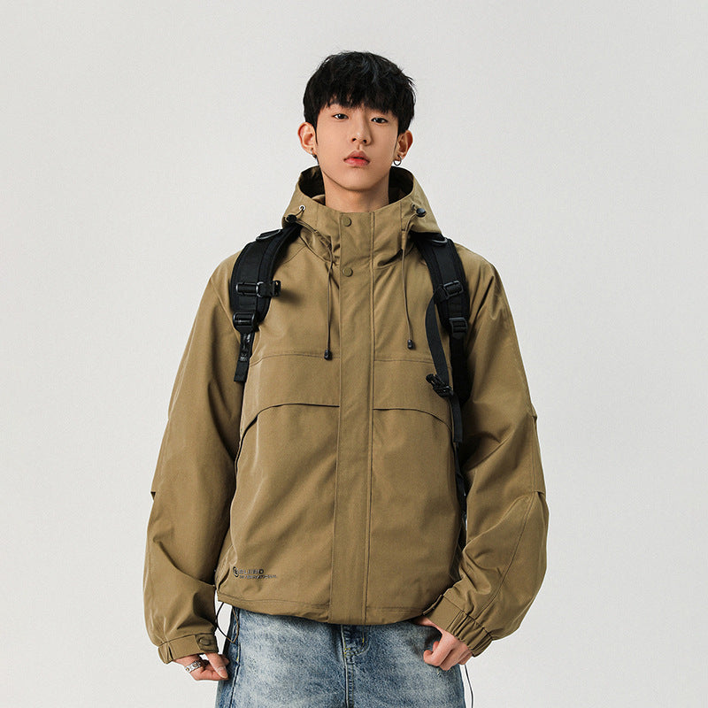 Men's technical hooded softshell jacket with high collar and adjustable hem Chichicherry
