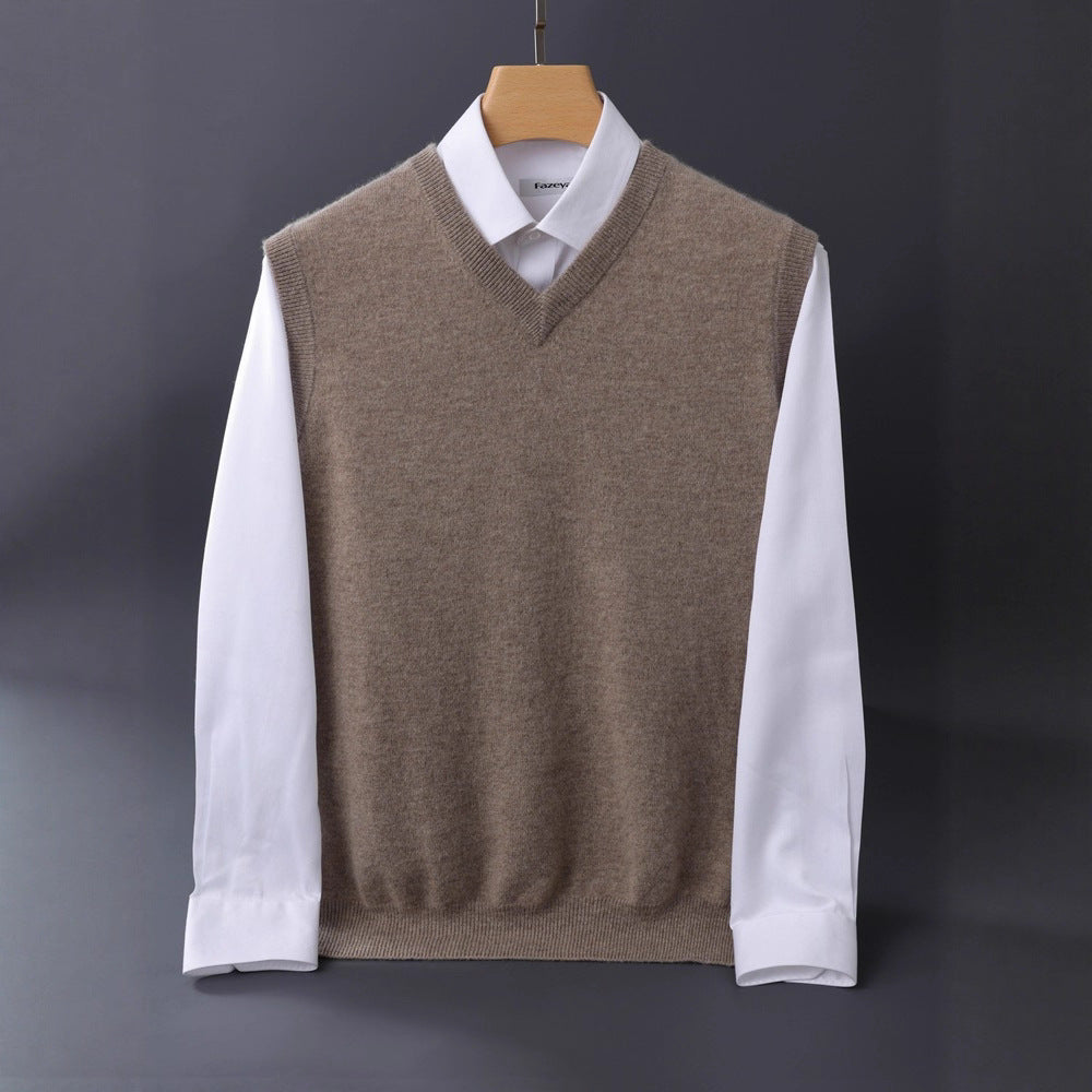 Men's Fine V-Neck Knit Vest Made of Merino Blend with Ribbed Hem Chichicherry