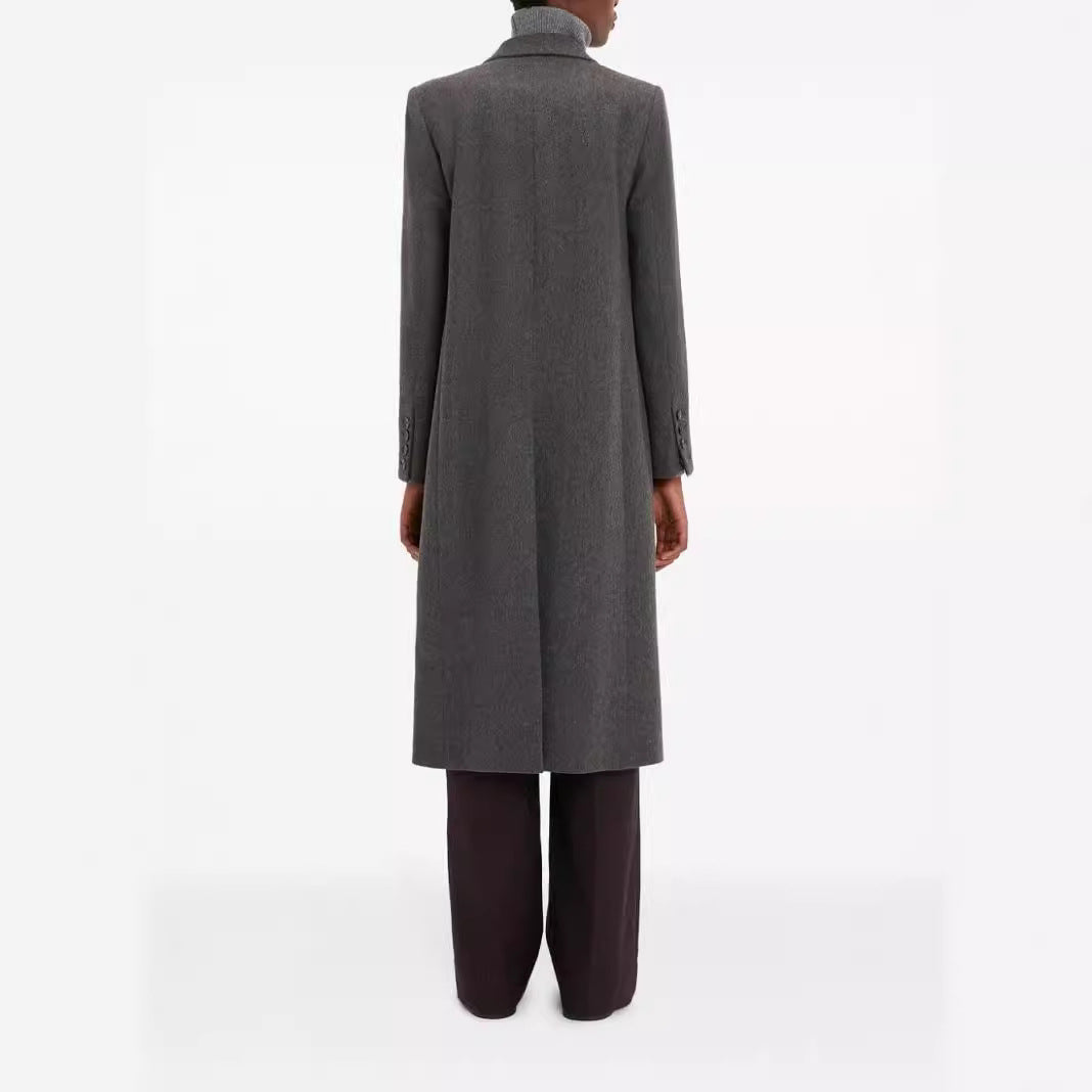 Women's double-breasted long coat in tailoring look with slim silhouette and distinctive shoulder Chichicherry