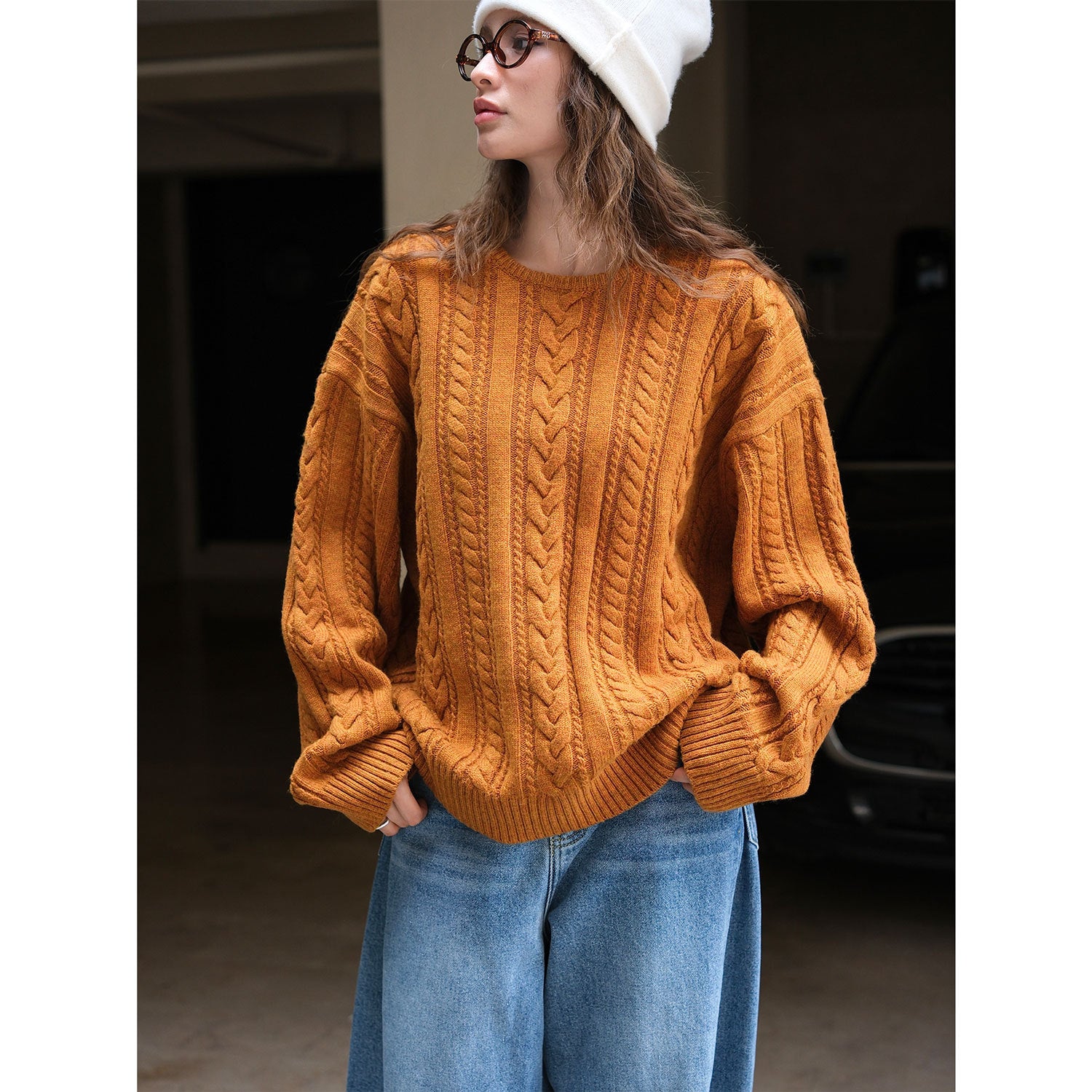 Women's Oversized Cable Knit Sweater with Round Neckline and Voluminous Sleeves Chichicherry