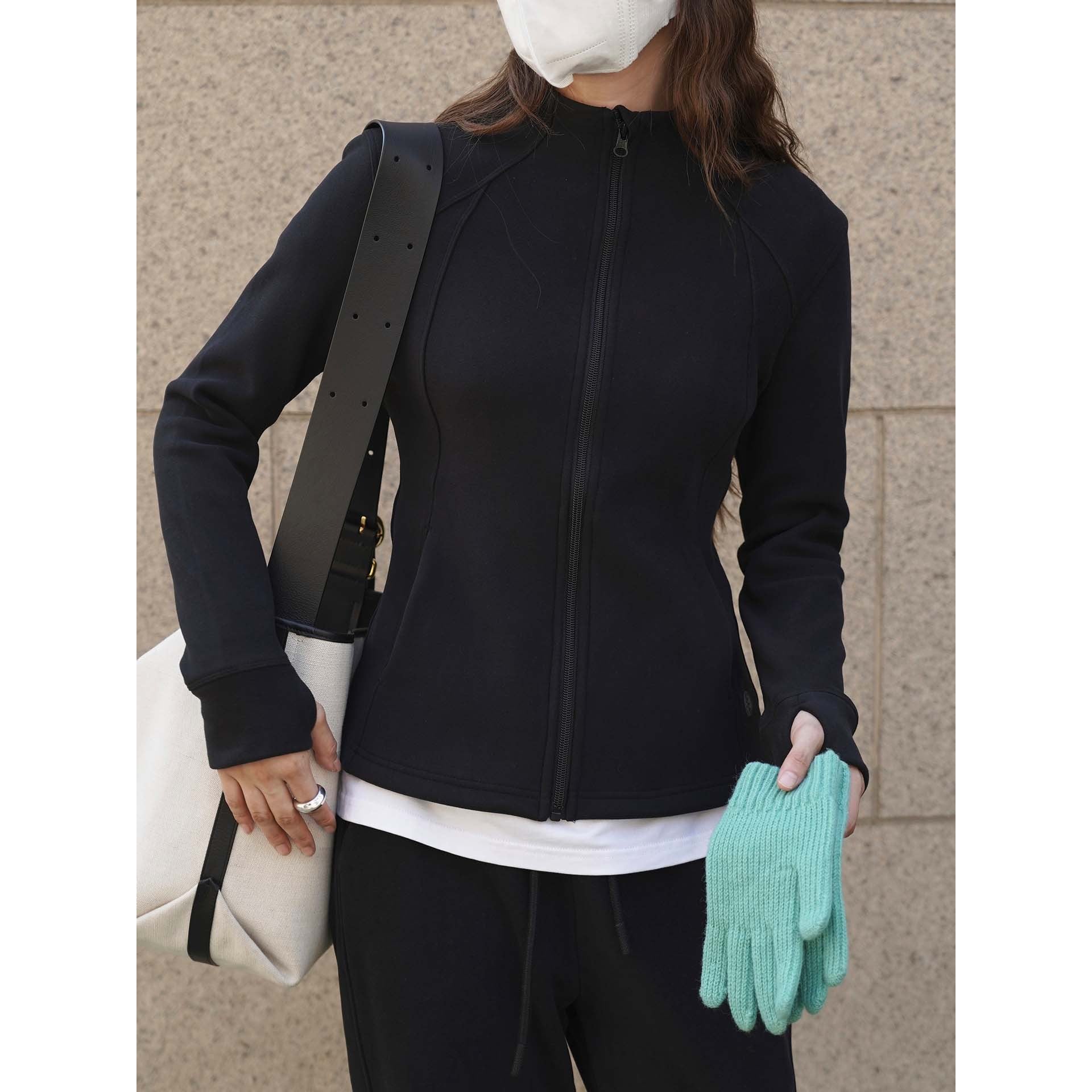 Women's Slim-Fit Training Jacket with Stand-Up Collar and Thumb Holes Chichicherry
