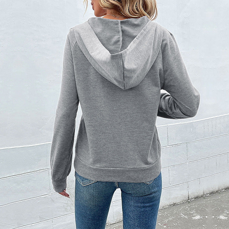 Women's hoodie with decorative button placket, raglan sleeves, and kangaroo pocket Chichicherry