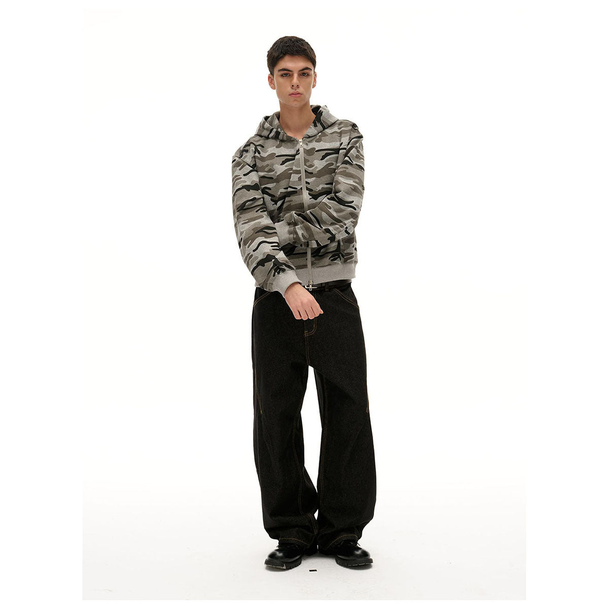 Women's Wide High-Waist Baggy Jeans made from heavy denim with contrast stitching Chichicherry