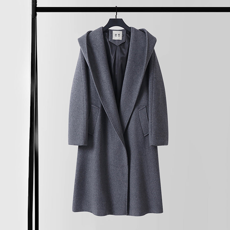 Men's maxi-length hooded coat made of wool blend with tie belt and boxy silhouette Chichicherry