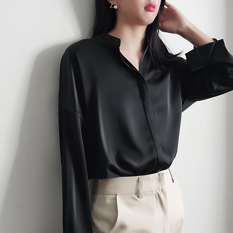 Ladies Elegant Blouse made of high-quality Satin Chichicherry