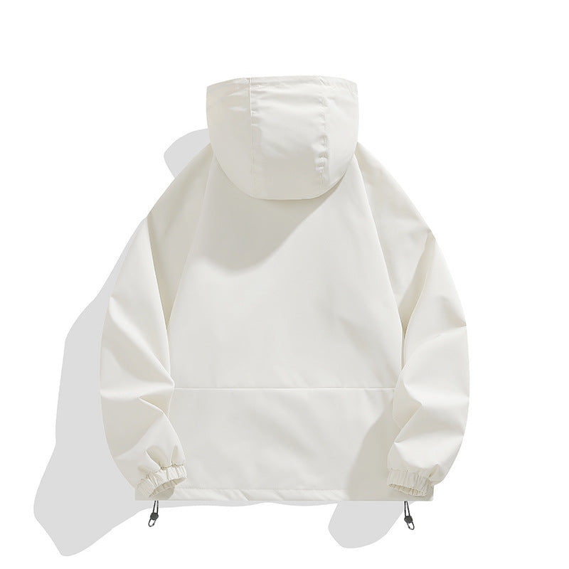 Unisex Lightweight Hooded Windbreaker with Water-Repellent Surface, Zipper Pockets and Drawstring Chichicherry