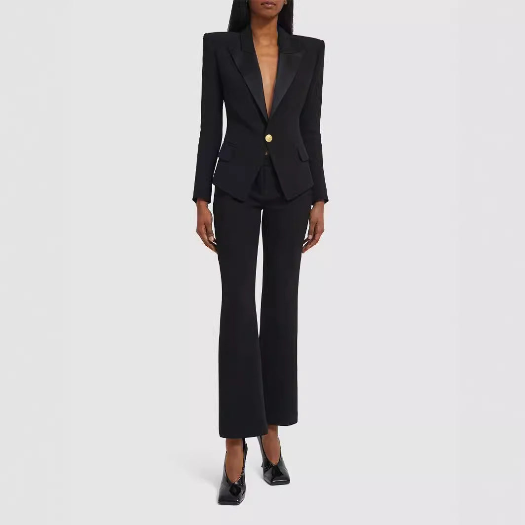 Women Slim-Fit Tuxedo Blazer in Tailoring with Emphasized Shoulder and Gold Decorative Button Placket Chichicherry