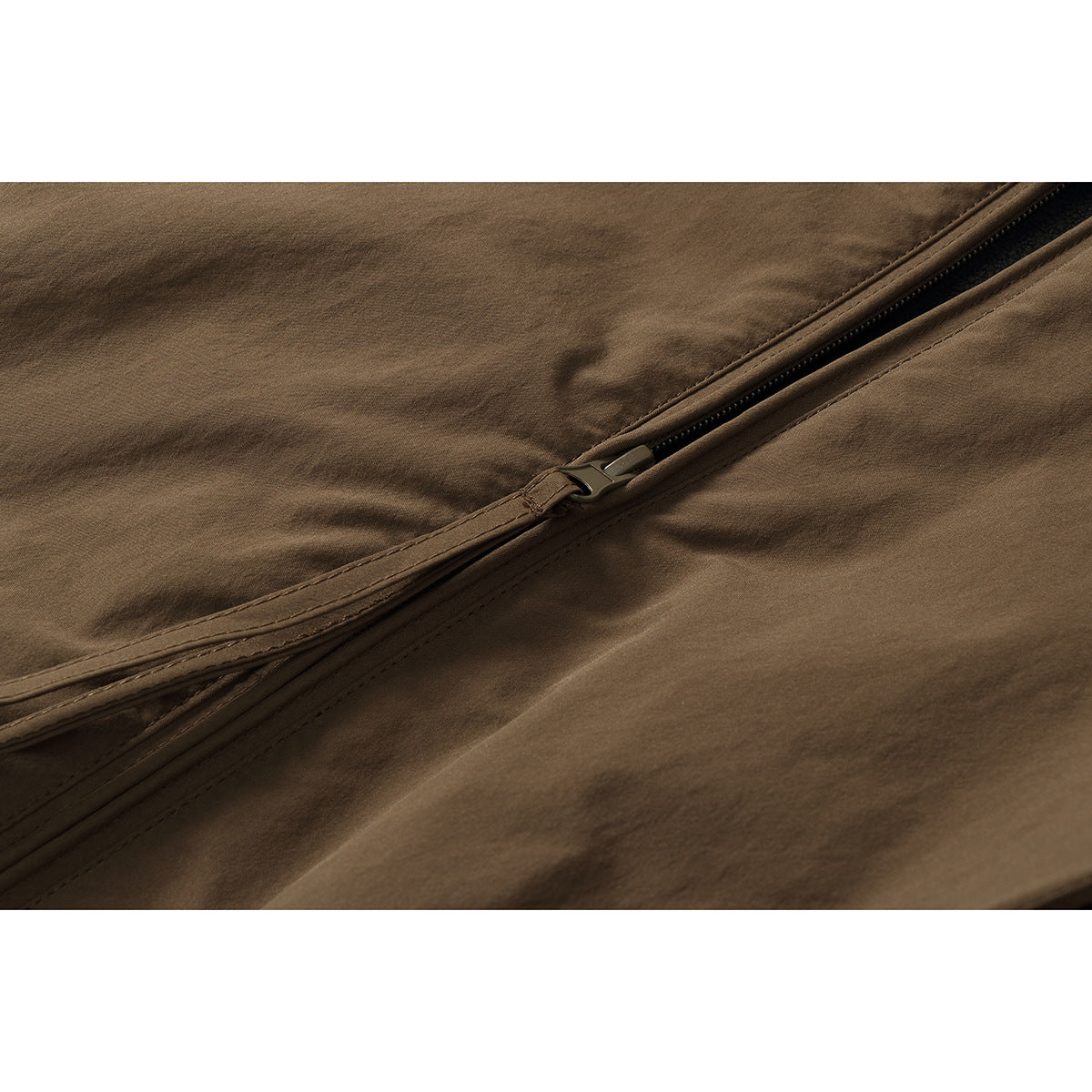 Unisex Short-cut Oversize Boxy Blouson with High Stand-up Collar, Curved Pocket Design and Elastic Hem Chichicherry