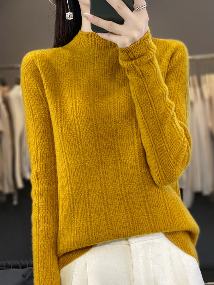 Women Structured Mockneck Sweater made of cashmere-like wool blend Chichicherry