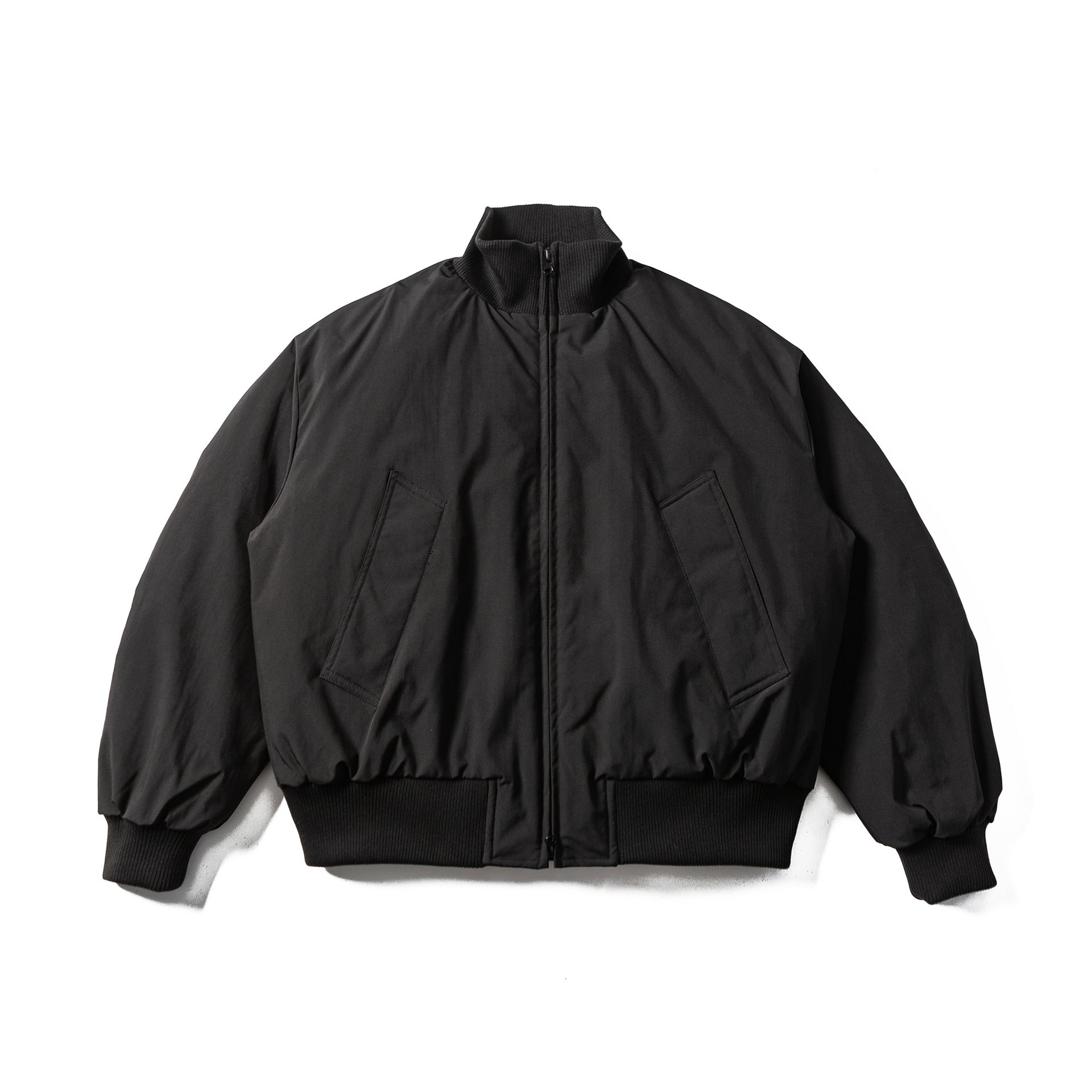 Men's boxy padded short jacket with ribbed collar and ergonomic side pockets Chichicherry
