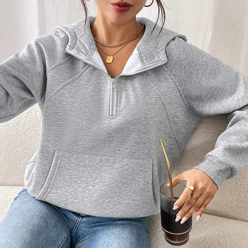 Women's hooded sweatshirt with half zip, kangaroo pocket & raglan sleeves Chichicherry
