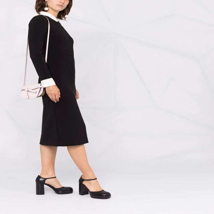 Women's midi dress with Peter Pan collar, tailored fit and long sleeves Chichicherry