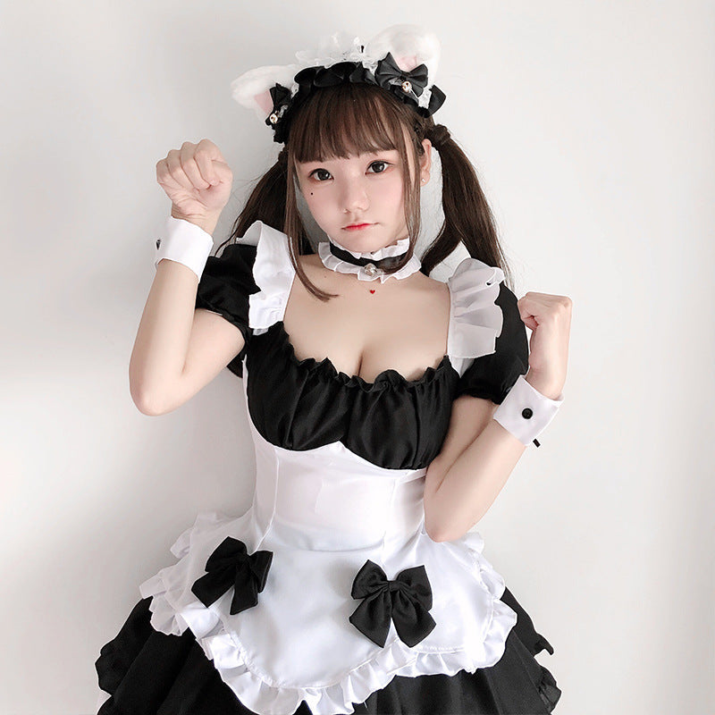 Women's playful maid costume with ruffle details and hair accessory Chichicherry