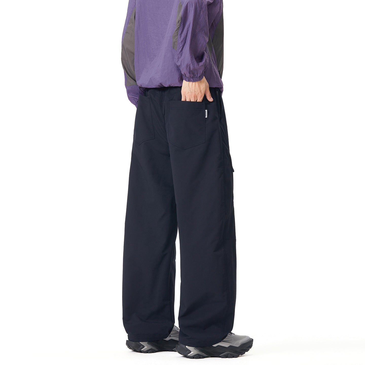 Men's Wide Tech Cargo Pants with Drawstring Waist and Zipper Pockets Chichicherry
