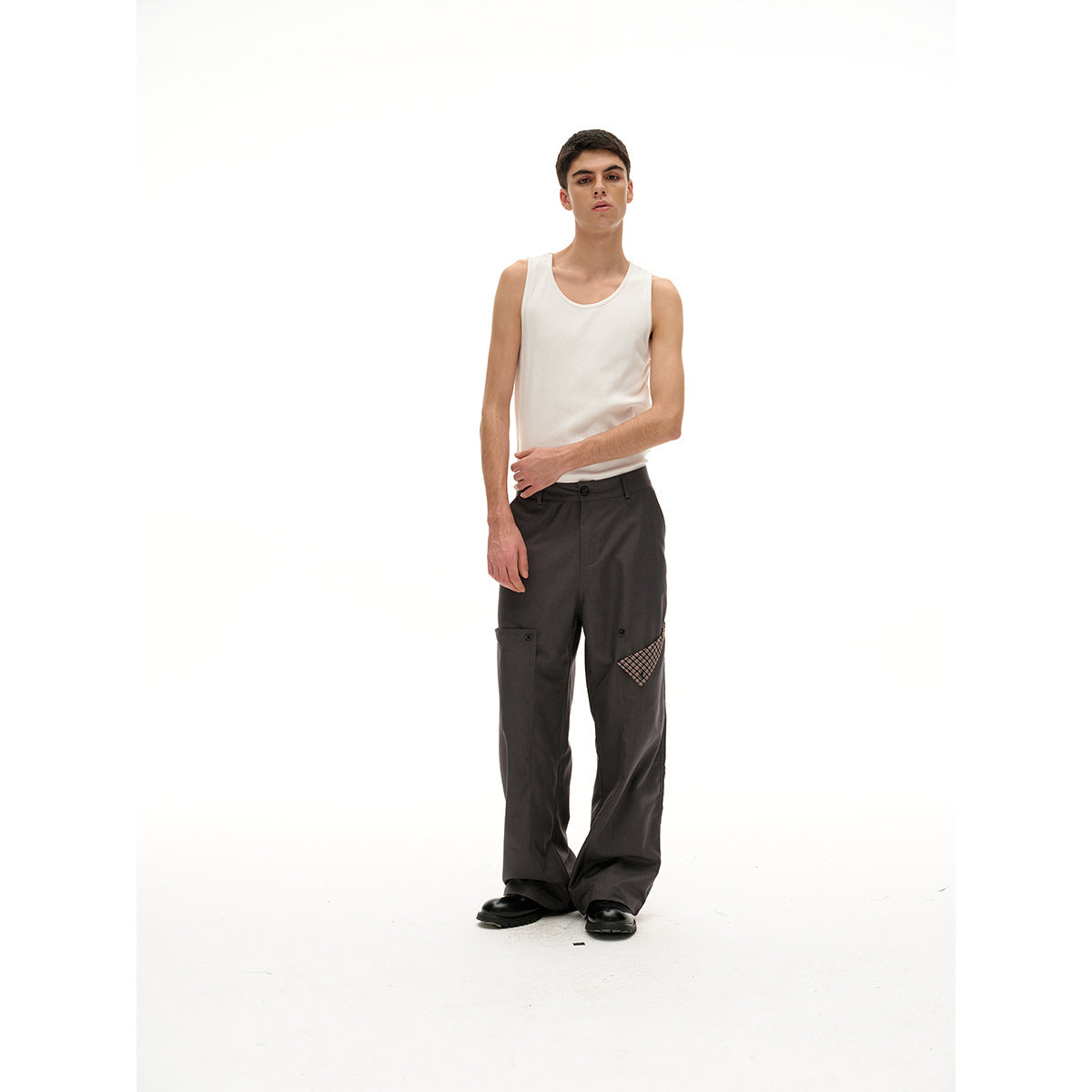 Women's wide waistband trousers with decorative check-inset pockets Chichicherry