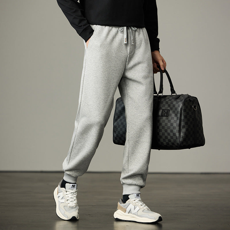 Men's jogger pants made of soft fleece with elastic waistband, drawstring, and cuffs Chichicherry