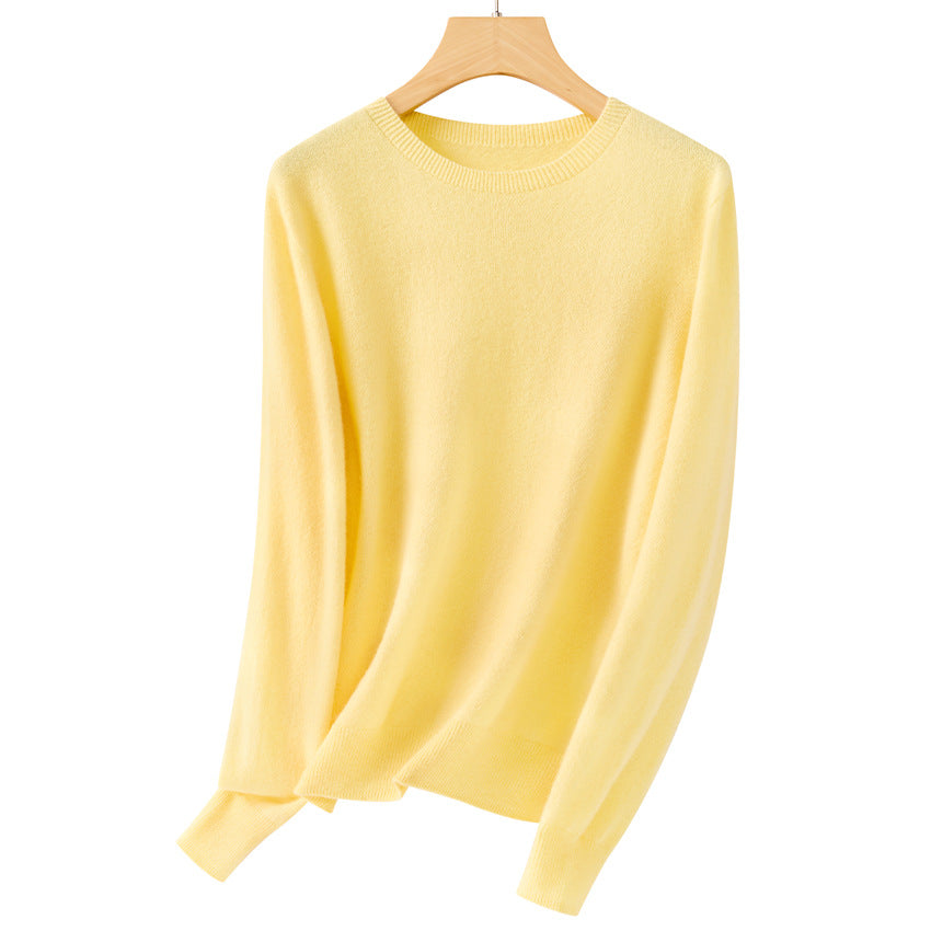 Women's fine round neck pullover made of ultra-light fine knit with ribbed cuffs Chichicherry